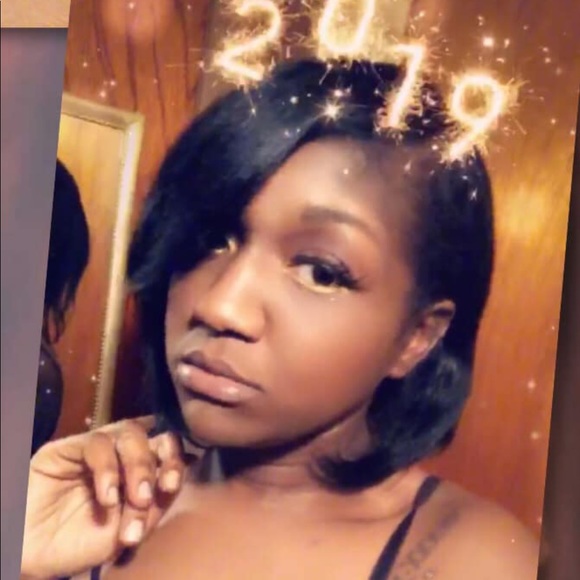 Meet your Posher, Sydney - Picture 2 of 4